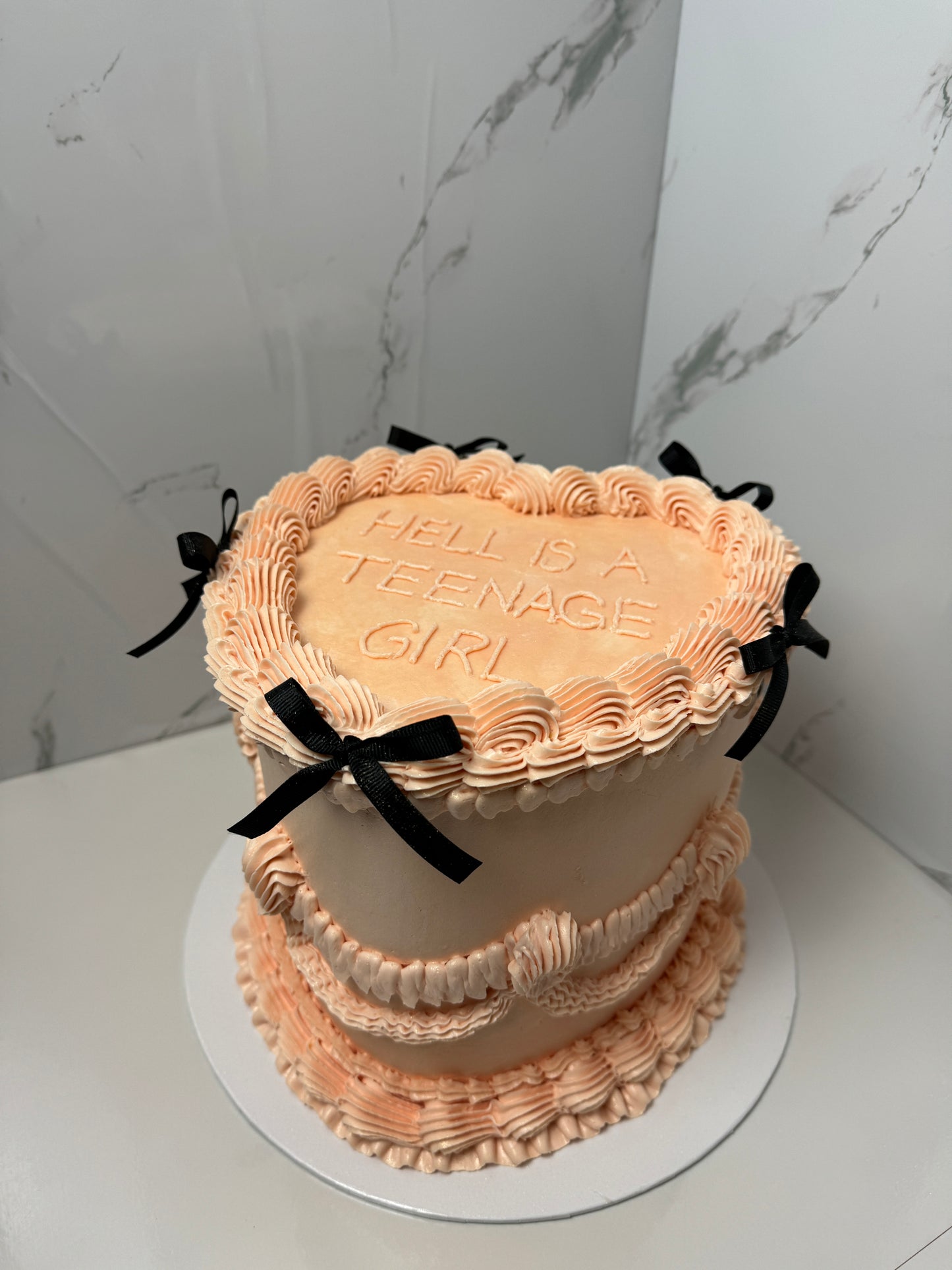 Taart - Vintage Heart 12-16 personen